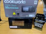 Cookworks 700W Black Microwave