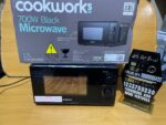 Cookworks 700W Black Microwave