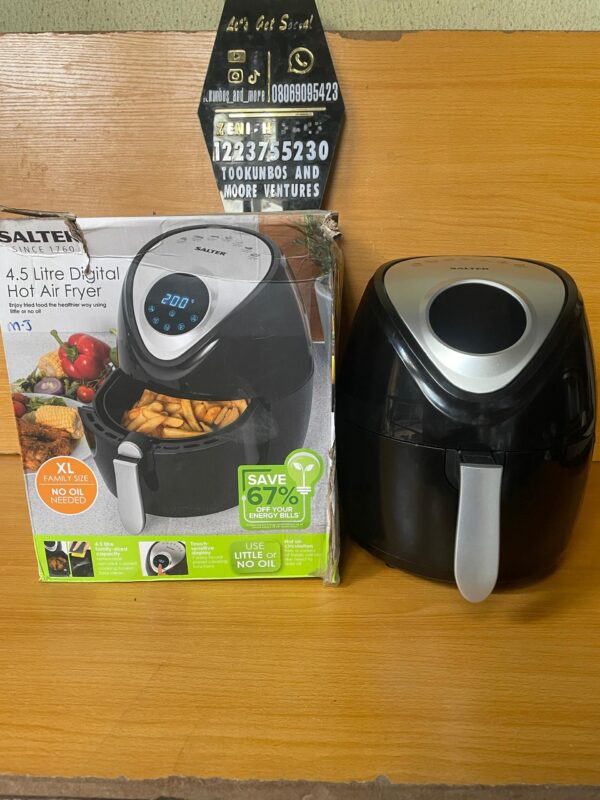 Salter 4.5L Digital Hot AirFryer