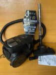 Jata AP998 Bagless Multi-cyclone Vacuum Cleaner. 