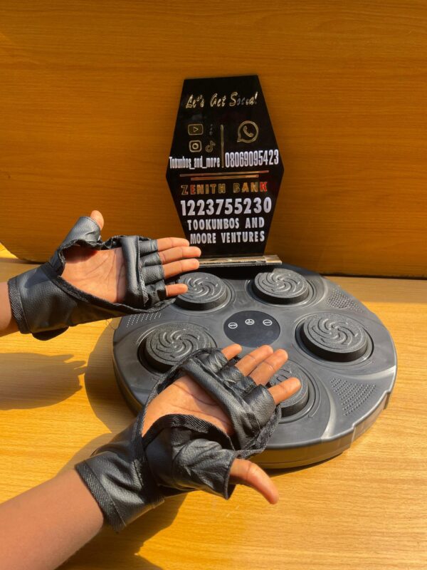 Music Boxing Machine