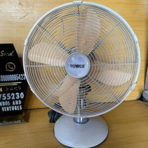 Tower Metal Desk Fan. 