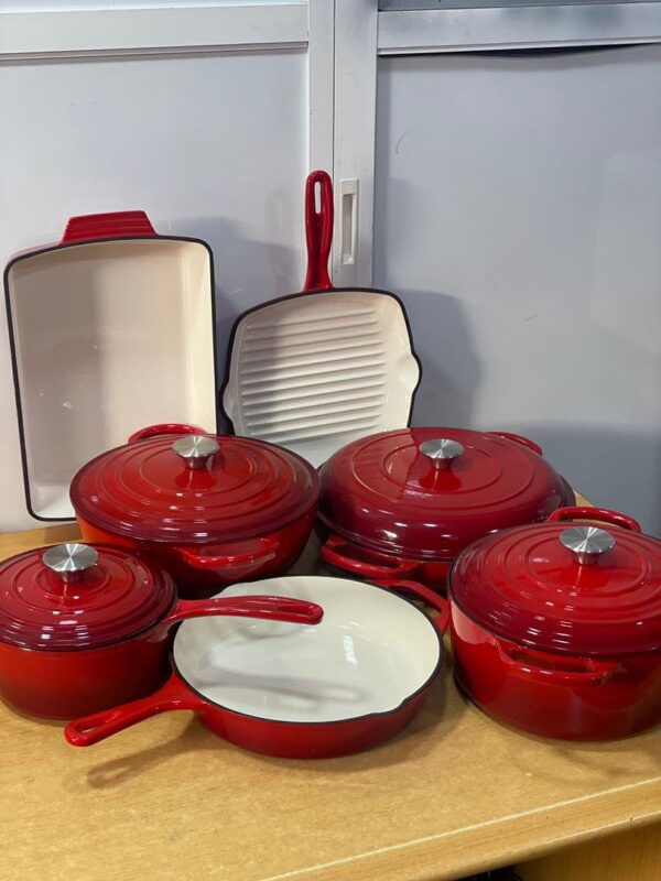 Cast iron Pots set of 7