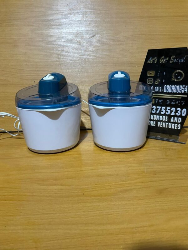 Ice cream maker