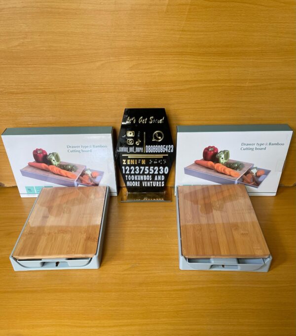 Chopping Board with tray