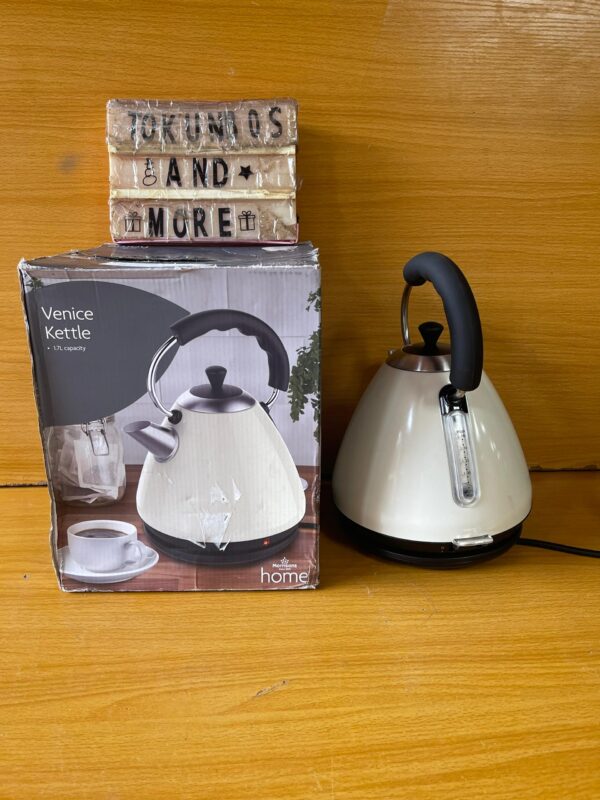 Morrisons Home. This is a 1.7L capacity electric kettle.