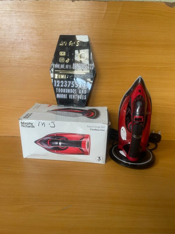Morphy Richards Easycharge 2400w Cordless Iron