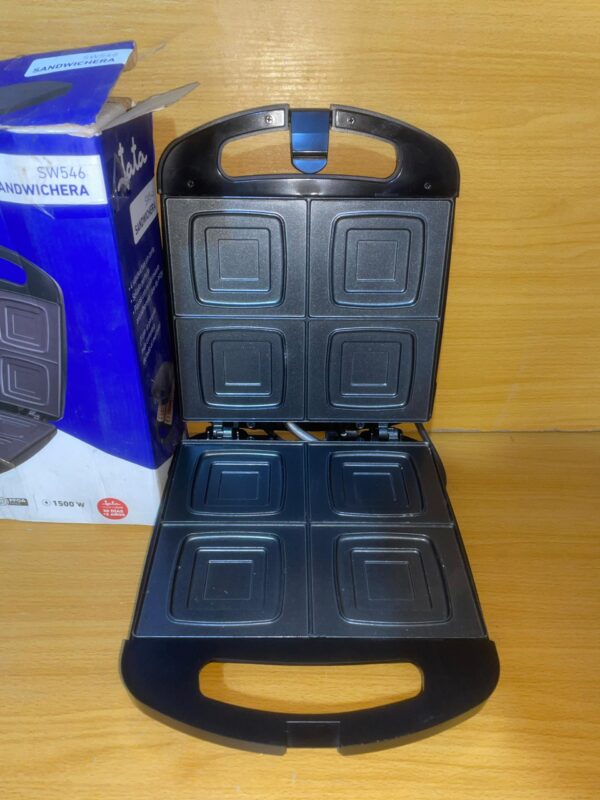 Jata SW546 XXL 1500W sandwich maker