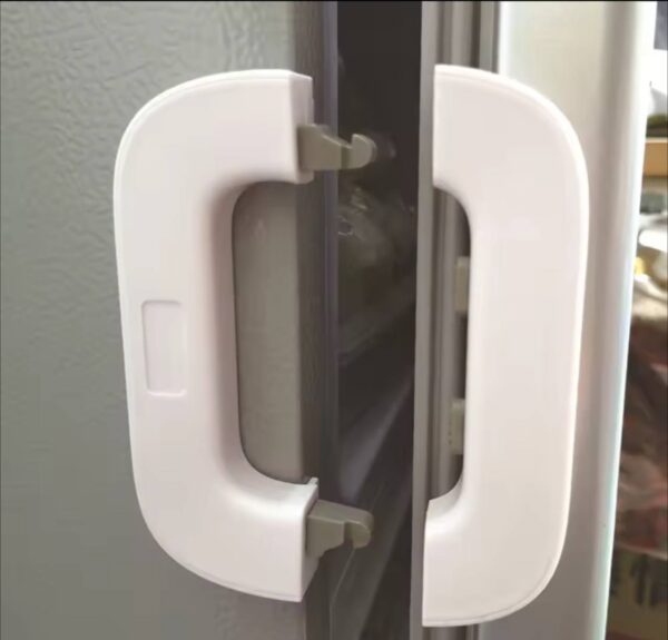Security Protection Hand Baby Anti-Pinch Home Refrigerator Lock for Kids Child Safety Locks Refrigerators Door Dedicated Buckles