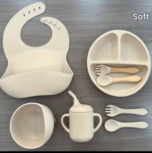 Silicone Baby Feeding Set Microwave Oven Safe for 0-3 Years Includes Suction Plate Soft Bowl Spoons Forks Bib Snack Cup